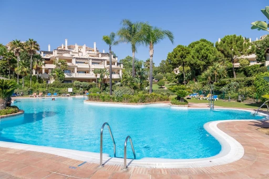 Benahavís Luxurious 2 Bedroom Apartment With Spa Facilities מראה חיצוני תמונה